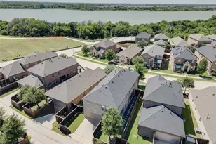 2261 Barx Dr, Little Elm, TX 75068 - Photo 30