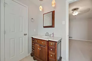 13052 Fall Manor Dr, Dallas, TX 75243 - Photo 18
