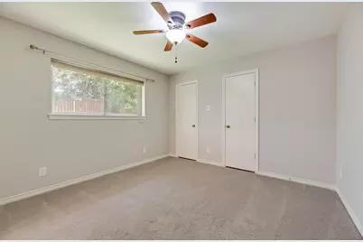 13052 Fall Manor Drive, Dallas, TX 75243 - Photo 20