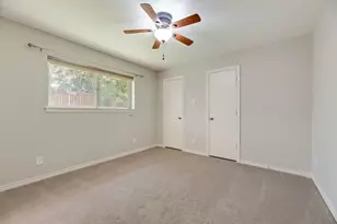 13052 Fall Manor Dr, Dallas, TX 75243 - Photo 20