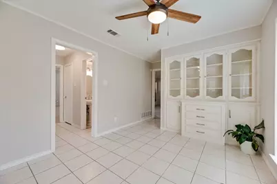 13052 Fall Manor Drive, Dallas, TX 75243 - Photo 12