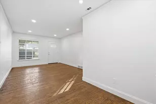 6607 E Mockingbird Ln, Dallas, TX 75214 - Photo 8