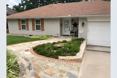 2840 Peninsula Drive, Grapevine, TX 76051 - Photo 1