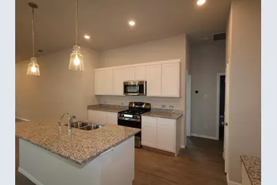 1256 Tallowwood Trail, Van Alstyne, TX 75495 - Photo 2