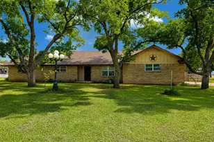 536 E 4th St, Joshua, TX 76058 - Photo 1