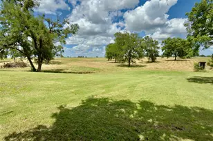 1600 HCR 2302 S, Abbott, TX 76621 - Photo 24