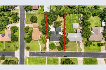 605 Hinton Street, Grand Prairie, TX 75050 - Photo 22