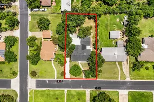 605 Hinton St, Grand Prairie, TX 75050 - Photo 22