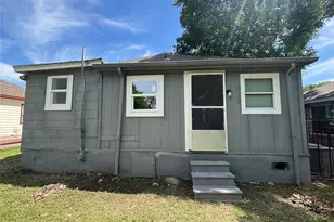 1815 Leath St, Dallas, TX 75212 - Photo 16