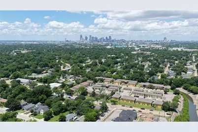 4322 Robert L Parish Sr Avenue, Dallas, TX 75210 - Photo 22