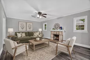 2512 Marigold Ave, Fort Worth, TX 76111 - Photo 2