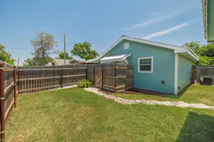 1107 Vine St, Abilene, TX 79602 - Photo 26