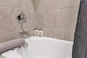 741 Creekwater Ln, Garland, TX 75043 - Photo 16