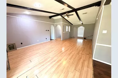 1412 Linwood Lane, Fort Worth, TX 76134 - Photo 2