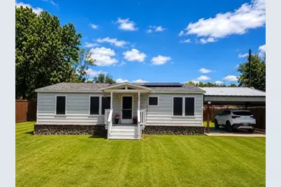 305 S Ewing Street, Boyd, TX 76023 - Photo 2