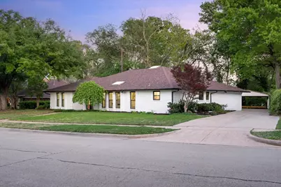 213 Westpark Drive S, McKinney, TX 75072 - Photo 2