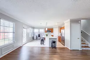2044 Talon Dr, Lewisville, TX 75077 - Photo 12