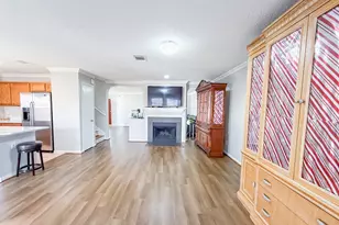2044 Talon Dr, Lewisville, TX 75077 - Photo 10