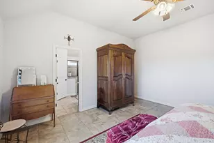 134 Donna Cir, Granbury, TX 76049 - Photo 12