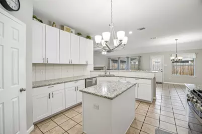 949 Chestnut Lane, Saginaw, TX 76179 - Photo 12