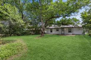 4233 Quails Ln, Fort Worth, TX 76119 - Photo 26