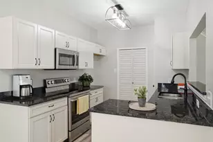 2702 Ansley Ct, Euless, TX 76039 - Photo 10