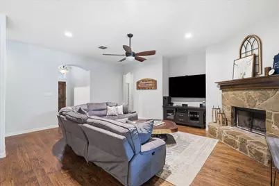145 Foxpointe Circle, Weatherford, TX 76087 - Photo 12