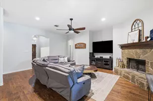 145 Foxpointe Circle, Weatherford, TX 76087 - Photo 12