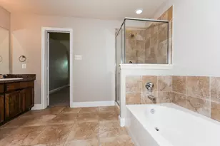 610 Canvas Ct, Lancaster, TX 75146 - Photo 14