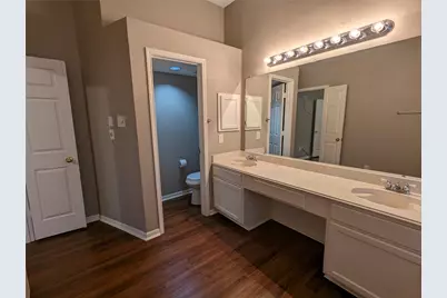 2008 Valley Falls Avenue, Mesquite, TX 75181 - Photo 14
