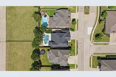 1433 Mesa Crest Drive, Fort Worth, TX 76052 - Photo 6