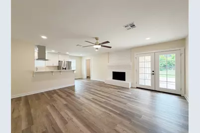 4909 Loch Lomond Drive, Waco, TX 76710 - Photo 1