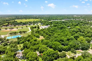 415 S Dallas Ave, Lancaster, TX 75146 - Photo 24