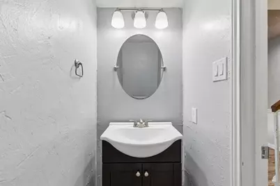 304 Lark Lane, Euless, TX 76039 - Photo 30