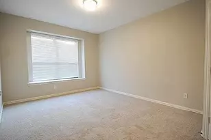 3652 Vienna St, Irving, TX 75038 - Photo 12