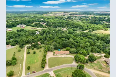 1304 Lariat Circle, Oak Leaf, TX 75154 - Photo 1