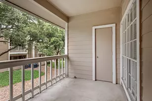 8600 Coppertowne Ln, Dallas, TX 75243 - Photo 16