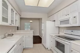8600 Coppertowne Ln, Dallas, TX 75243 - Photo 6