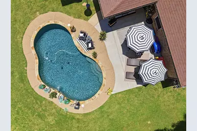 4406 Two Creek Court, Granbury, TX 76049 - Photo 40