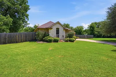 4406 Two Creek Court, Granbury, TX 76049 - Photo 6
