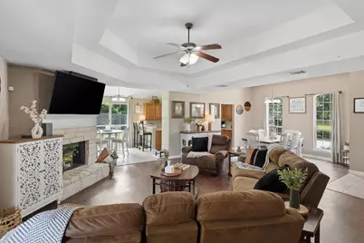 4406 Two Creek Court, Granbury, TX 76049 - Photo 10