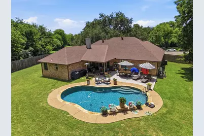 4406 Two Creek Court, Granbury, TX 76049 - Photo 2