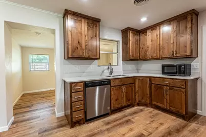 1762 N McCart Street, Stephenville, TX 76401 - Photo 12
