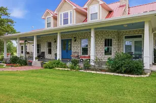 1808 Teller Bell Ln, Granbury, TX 76049 - Photo 4