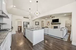 833 Fireside Dr, Little Elm, TX 76227 - Photo 10