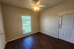 106 Collett Ct, Weatherford, TX 76088 - Photo 8