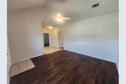 106 Collett Court, Weatherford, TX 76088 - Photo 2