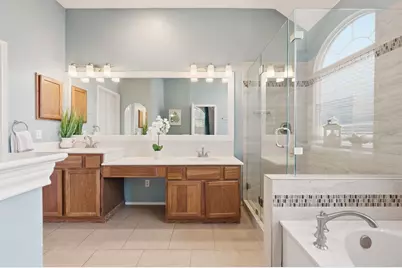 1662 Waterford Drive, Lewisville, TX 75077 - Photo 24
