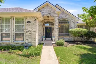 1662 Waterford Dr, Lewisville, TX 75077 - Photo 4