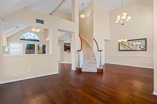 14588 Poe Ct, Addison, TX 75001 - Photo 6